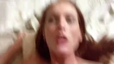 Redare O mamă tânără este pisată de fiu - vezi mai multe pe Thomas pe snackymissys.com