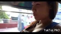 चलाएँ B. एक मध्यम बिम्बो के लिए सेक्स