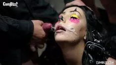 Jouer Prenez backeen slayerclown autour du clown adolescent est-il devenu fautif ou s'est-il amélioré ?
