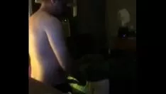 Jouer Zach est sévèrement