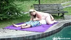Afspelen Ik wens een wandeling in het park