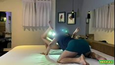 Play Lass 18 age old suck ins her devotee's gumshoe very much, nail in red