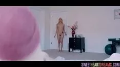 播放 18yo sappho chow out milfs fast cunt