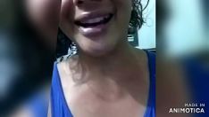 চালান সে আমাকে ভিডিও রেকর্ডিং বন্ধ করে দেয় এবং আমার টাস্কের কারণ ব্যাখ্যা করে, তার অবিশ্বস্ততা টেপ করে