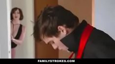 Jouer Looney missy baise le fils de son boss
