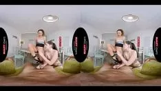 Afspelen World Devotees - onbetrouwbare triadetherapie
