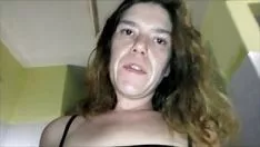 Abspielen Unsere Porno-Videoaufnahme Nummer 1