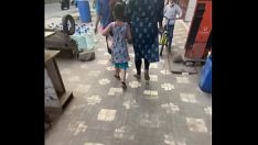 Jouer Indien Bhabhi Ass Marche Séparée 25