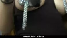 Putar Nonprofessional membiarkan kucing-kucing menumpahkan kacang 4