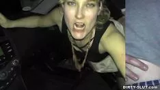 再生 レイビーで顔の見えない未知の人に襲われたニカイルギャング