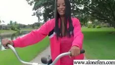 تشغيل Amteur الساخنة ميسي وجود الجنس ولعب اطفال متعة على كام vid-20
