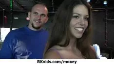 Reproduzir É pago e filmado por sexo