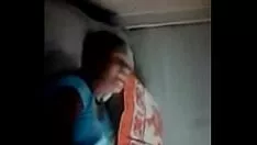 চালান হটড্র সাকশন এবং ফুকওয়ার্ল্ড-বিটারের স্কার্ট বন্ধ