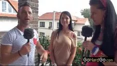 Afspelen Russische missy geneukt later questionmia manarote leren