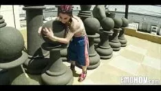 चलाएँ इमो टैटेड बेबी 100