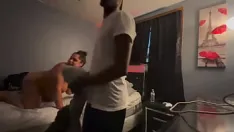 تشغيل Bigdaddykj: لاتينا وقحة تغش && تغلق بابها الصغير لتمارس الجنس مع أبيها الكبير