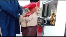 চালান বাস্তব পাকিস্তানী সুন্দরী স্ত্রী পায়ুপথ রান্নাঘরে চোদাচুদি করার সময় তিনি পরিষ্কার হিন্দি অডিও সহ রান্না করছেন